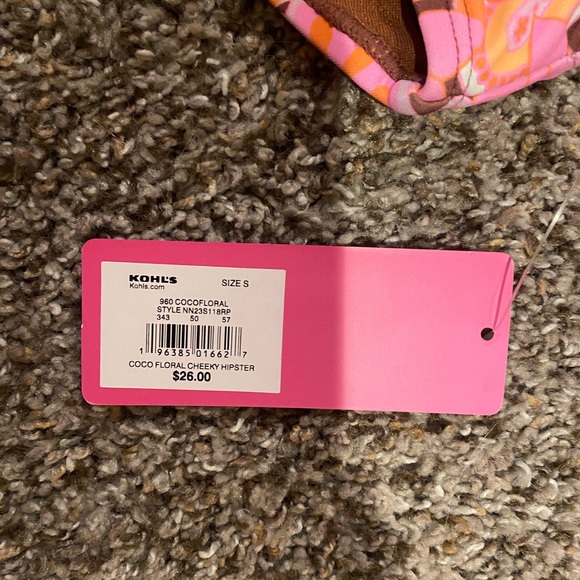 Juniors' Ninety-Nine Degrees° Cheeky Hipster Bottoms. Size small. - Picture 5 of 6